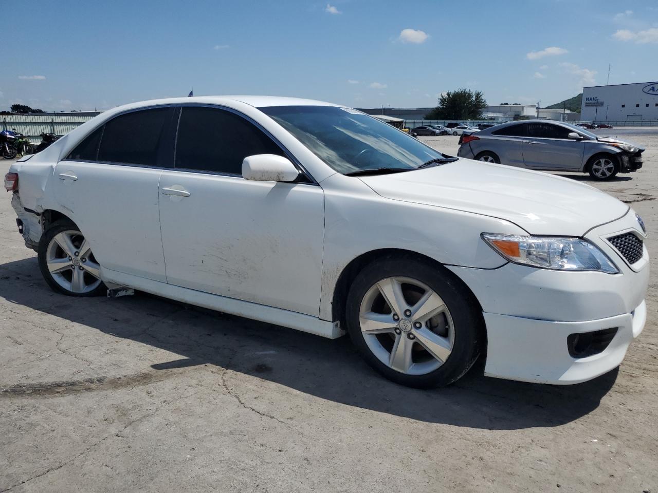2010 Toyota Camry Se - Фото 4