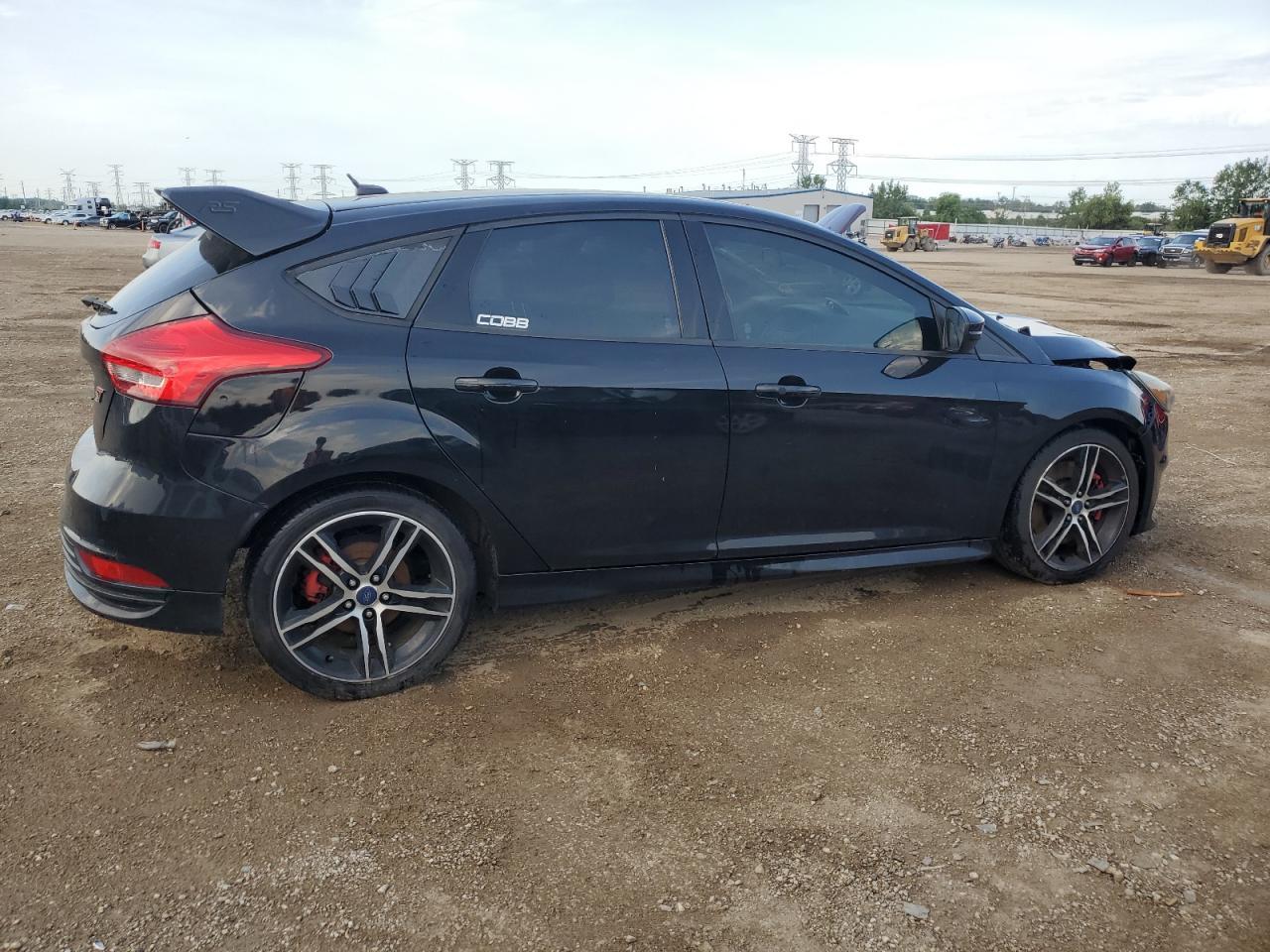 2017 Ford Focus St - Image 3