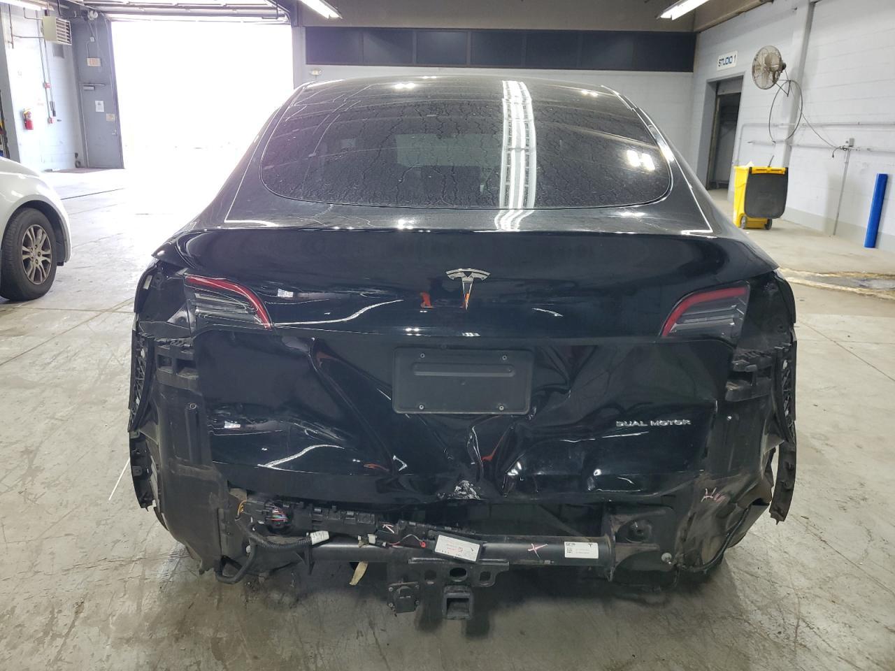 2021 Tesla Model Y - Фото 6