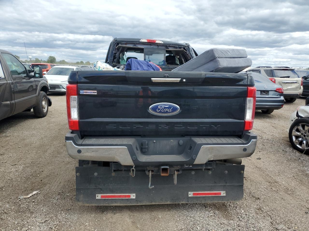 2018 Ford F250 - Image 6
