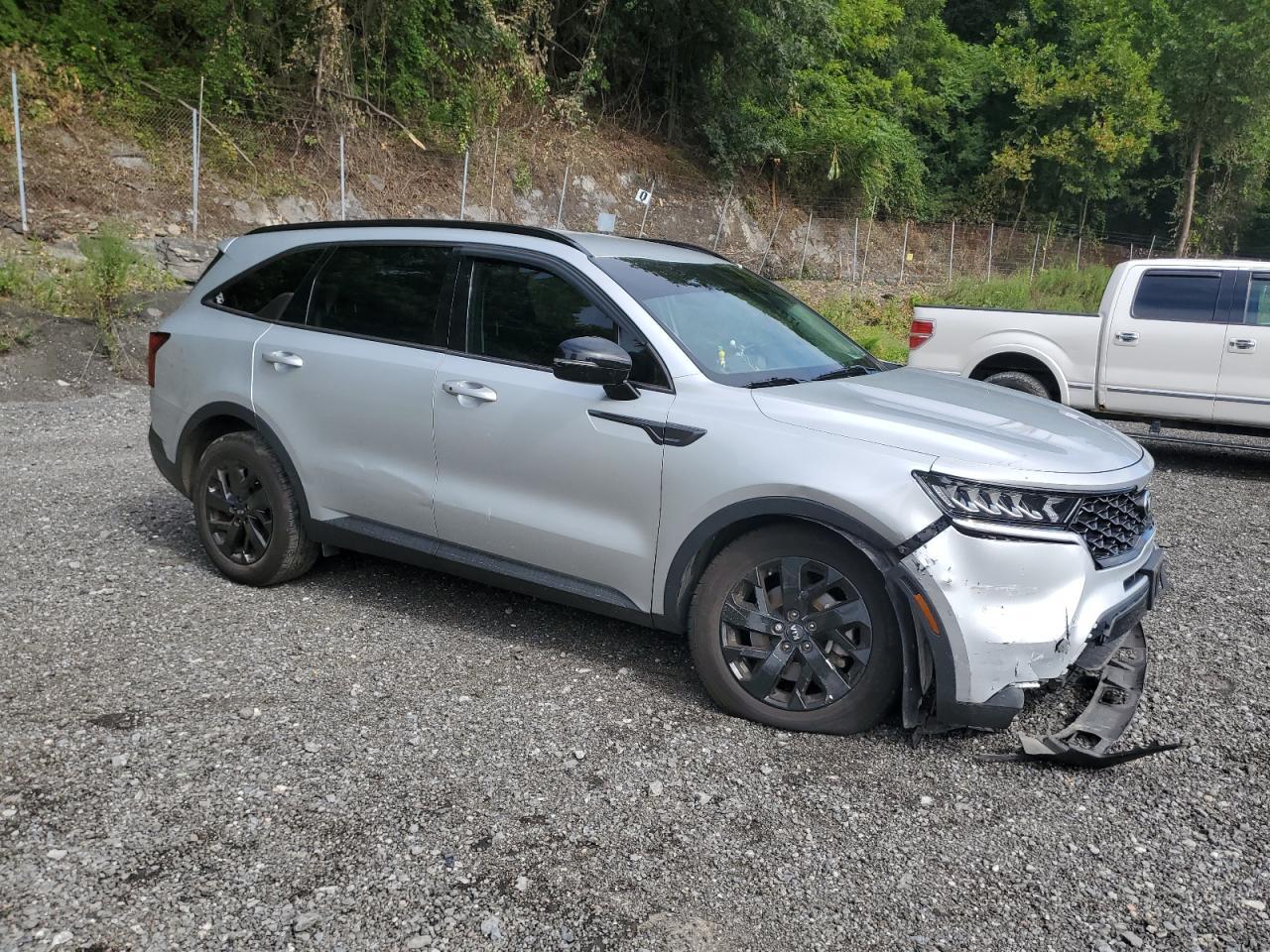 2021 Kia Sorento S - Image 4