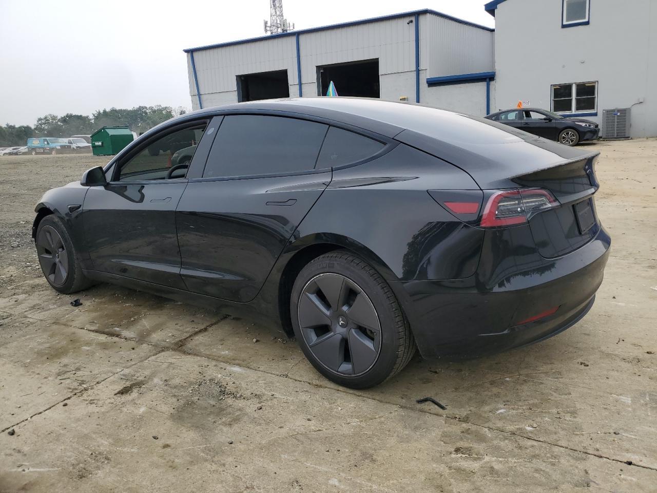 2021 Tesla Model 3 - Image 2