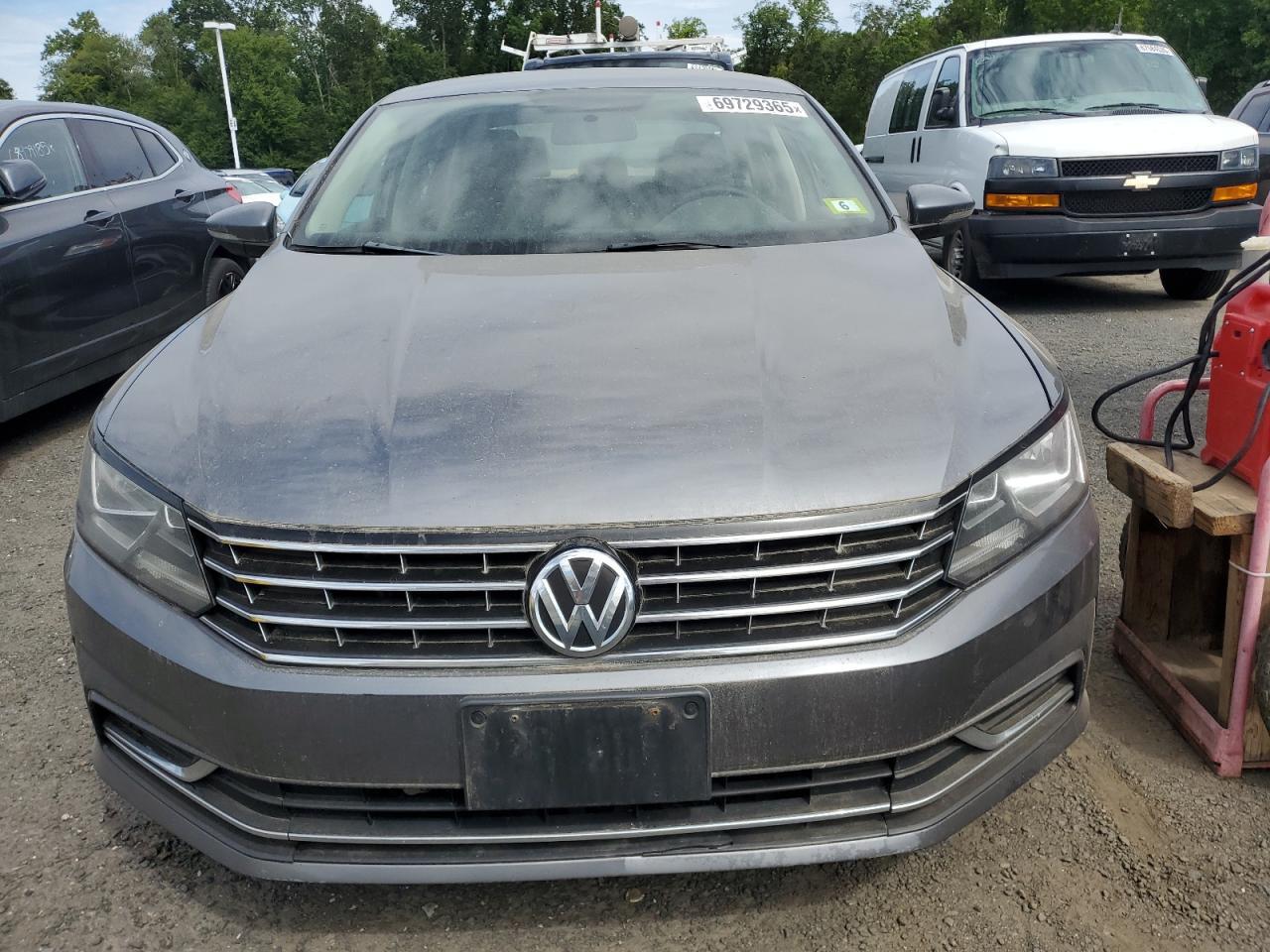 2016 Volkswagen Passat S - Фото 5