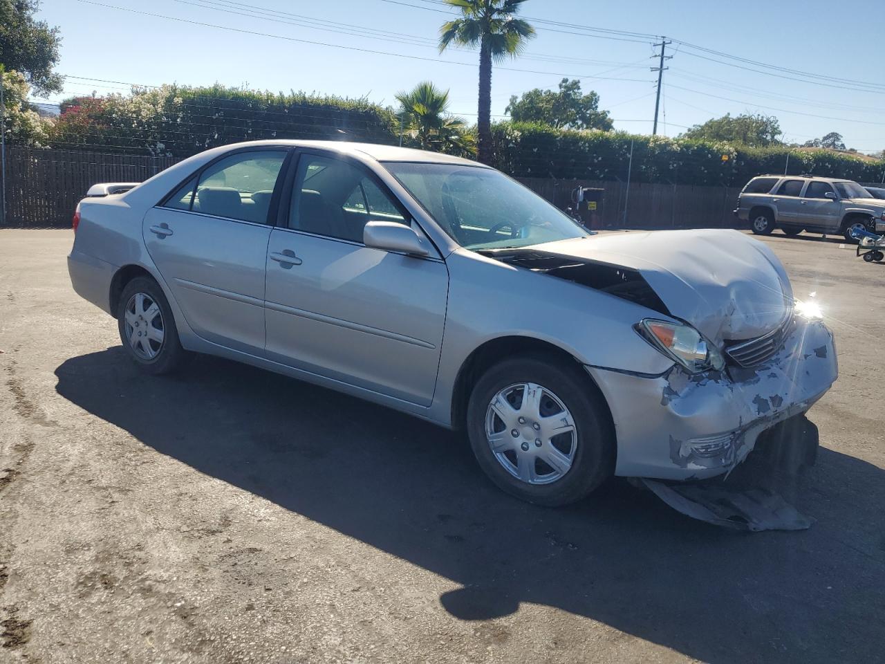 2006 Toyota Camry Le - Image 4
