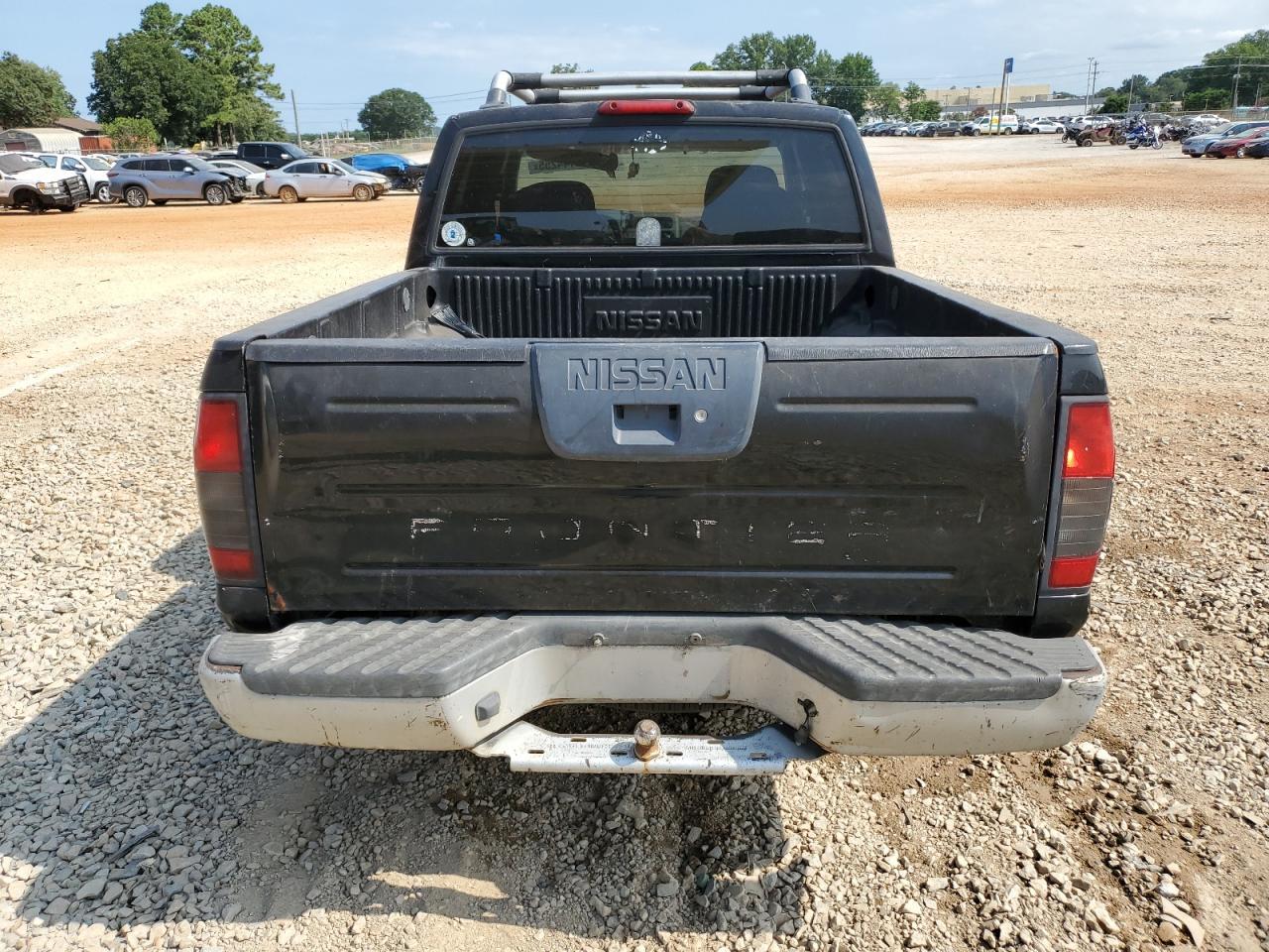 2001 Nissan Frontier Crew Cab Xe - Image 6