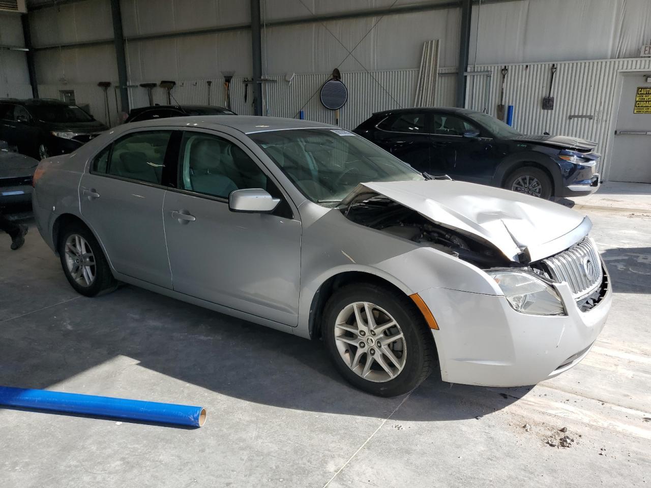 2010 Mercury Milan - Фото 4