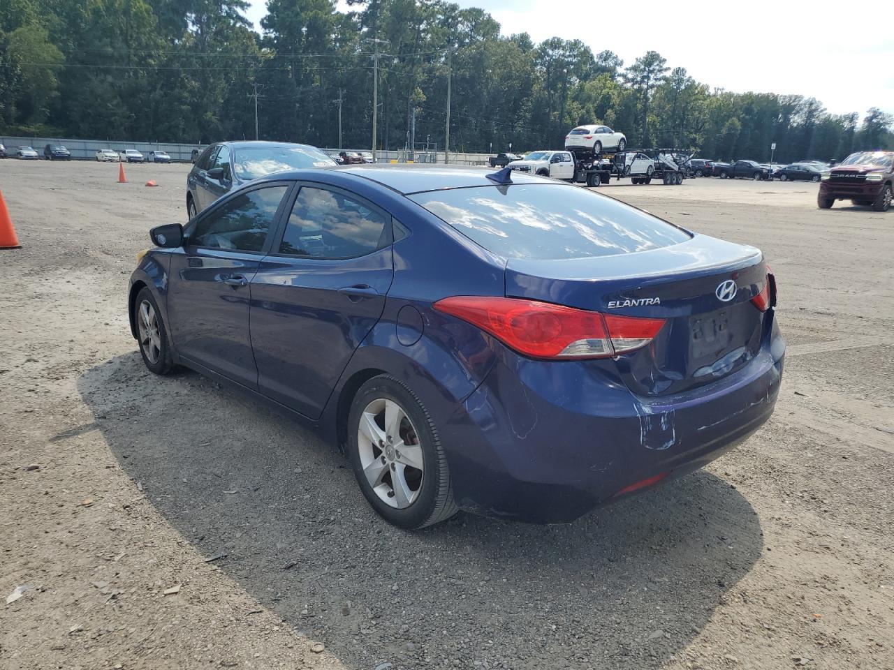 2013 Hyundai Elantra Gls - Фото 2