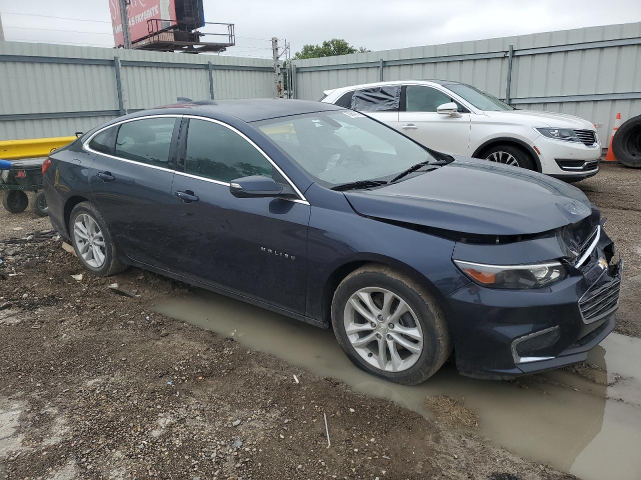 2017 Chevrolet Malibu Lt - Фото 4