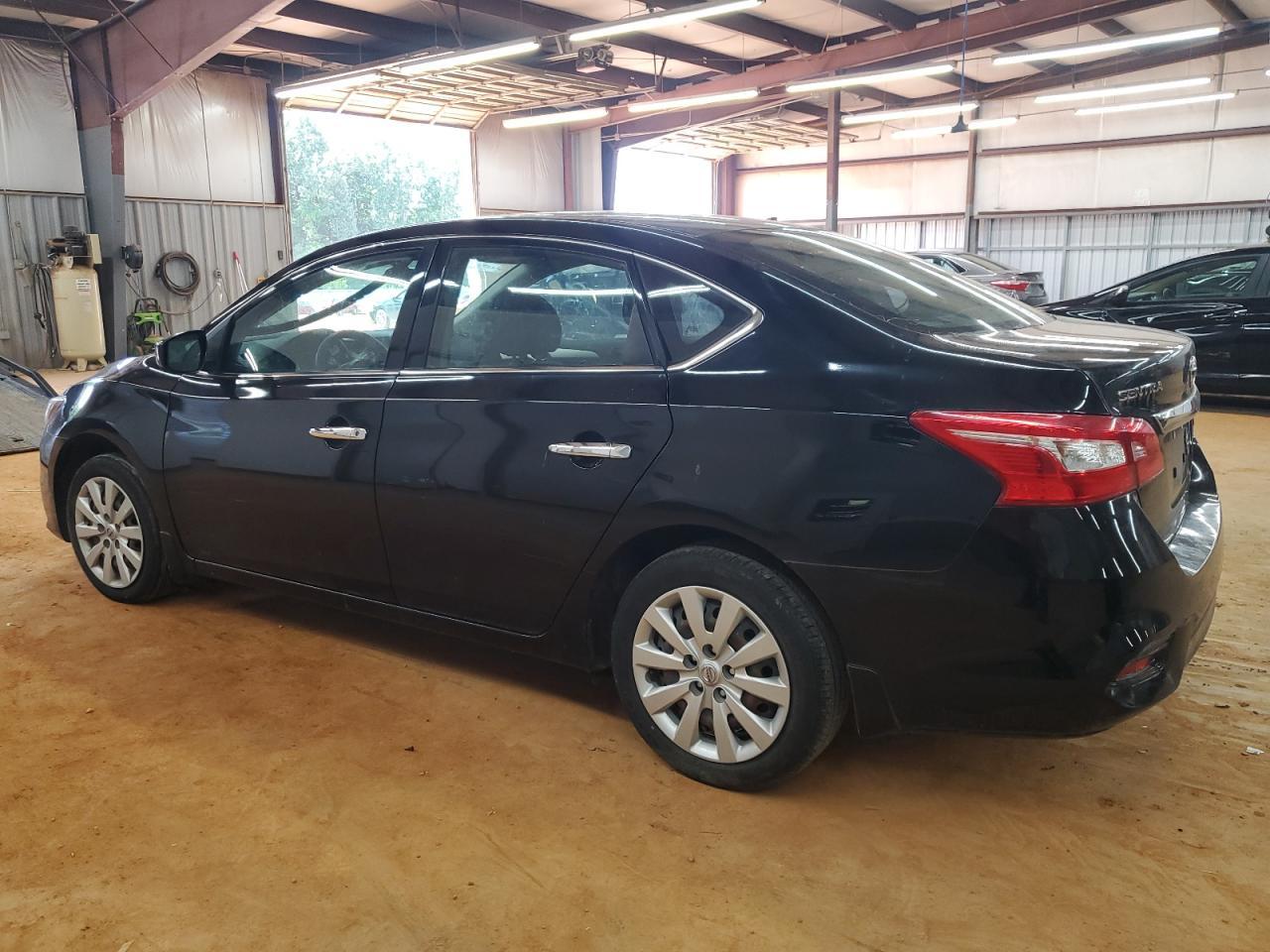 2019 Nissan Sentra S - Фото 2