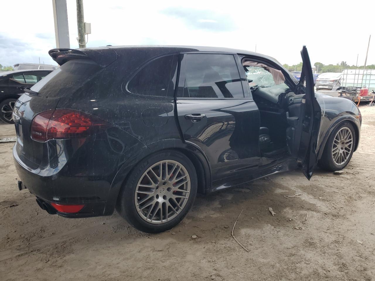 2013 Porsche Cayenne Gts - Фото 3