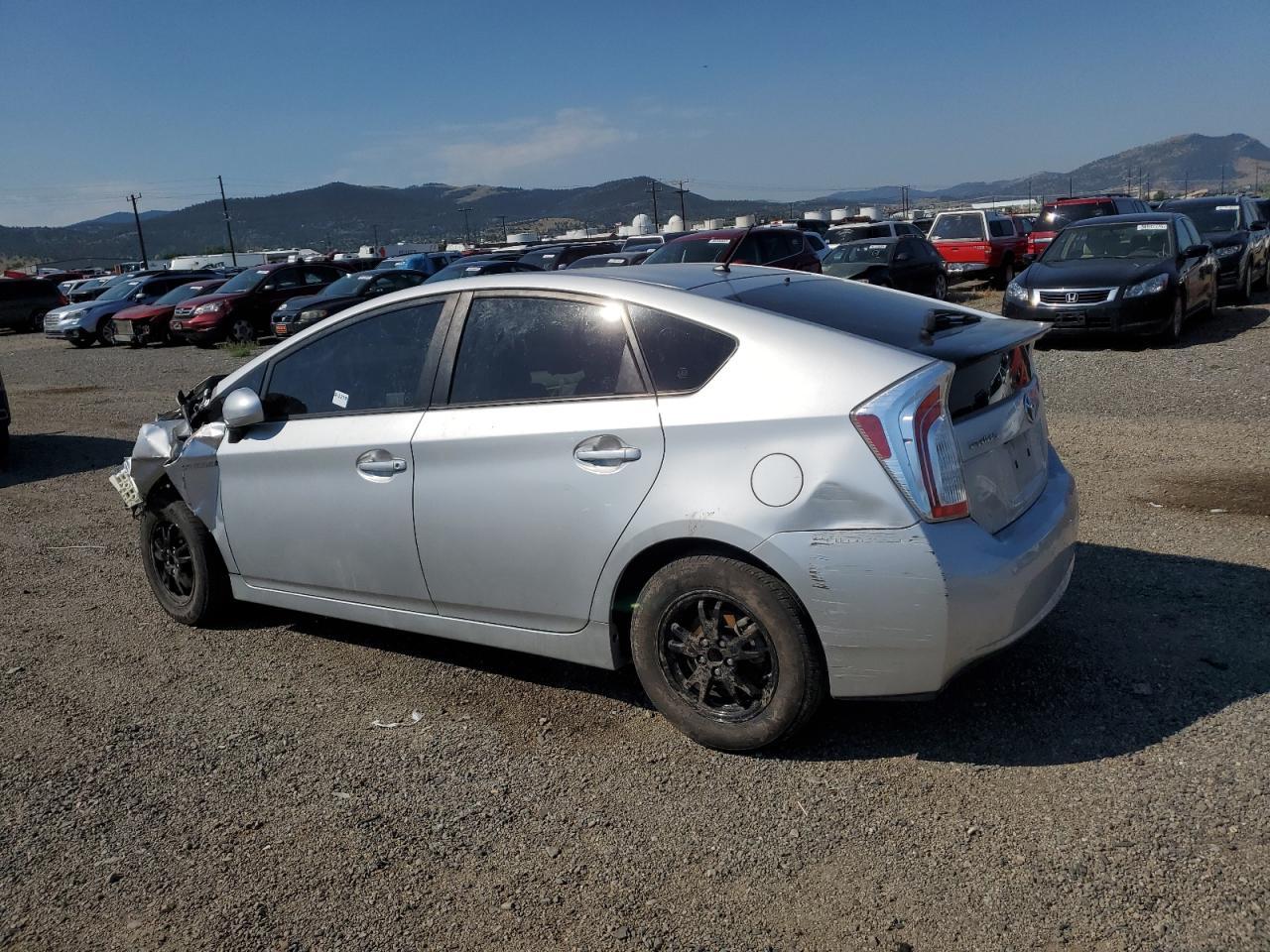2015 Toyota Prius - Фото 2