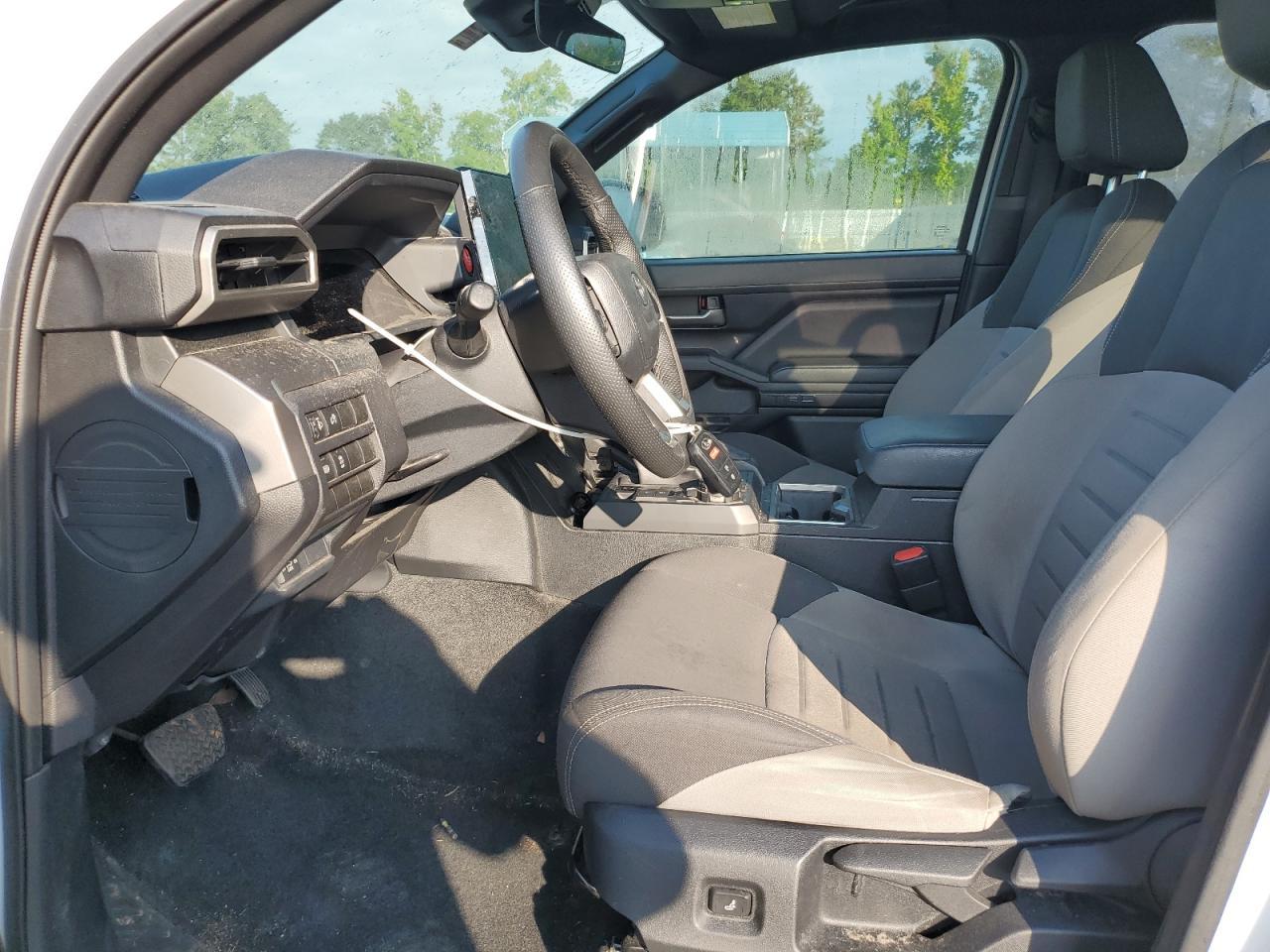 2024 Toyota Tacoma Double Cab - Image 7