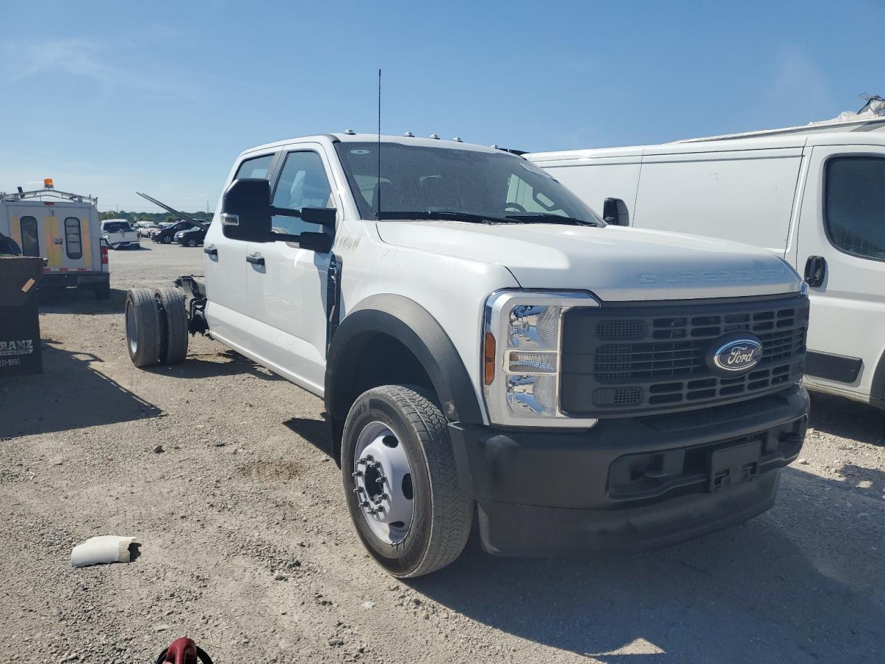 2024 Ford F550 Super Duty - Фото 4