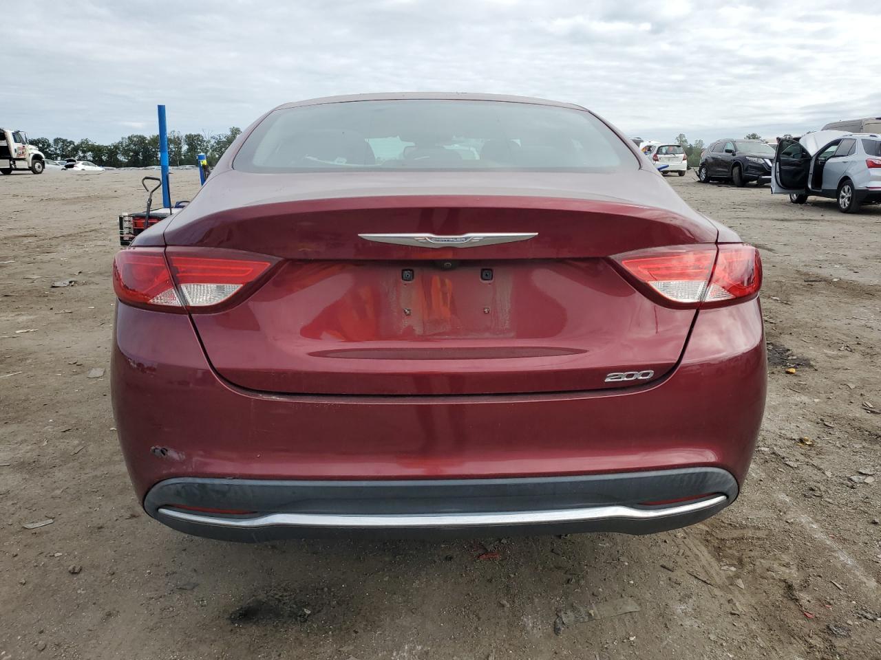 2016 Chrysler 200 Limited - Фото 6