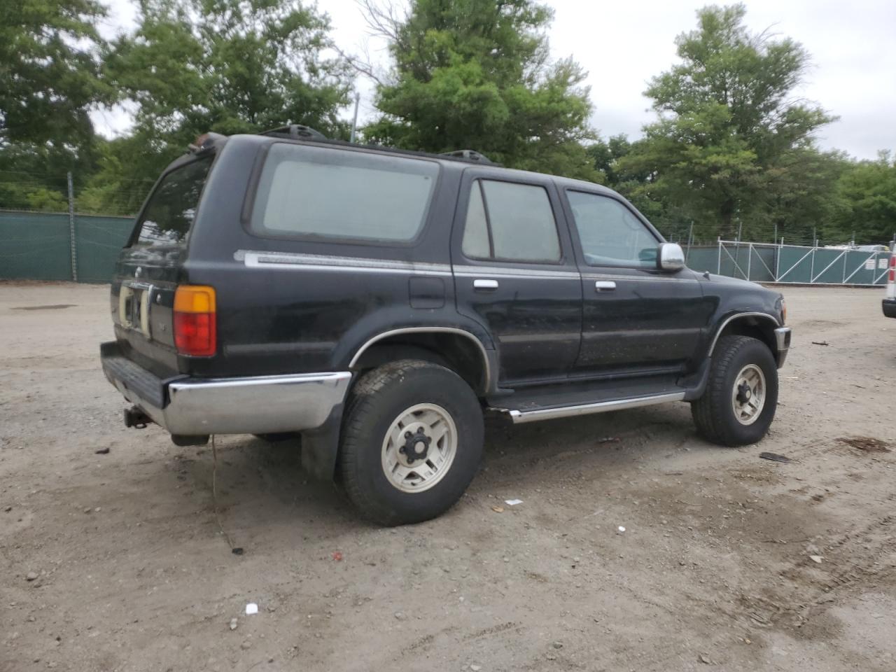 1995 Toyota 4Runner Vn29 Sr5 - Image 3