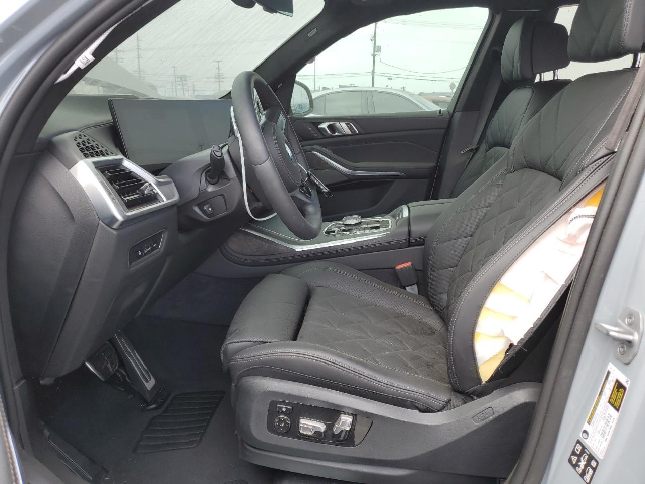 2025 BMW X7 xDrive40I xDrive40I - Image 7