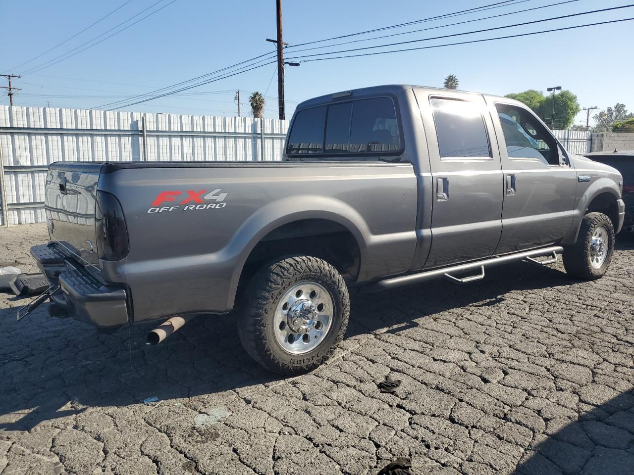 2005 Ford F250 Super Duty - Image 3