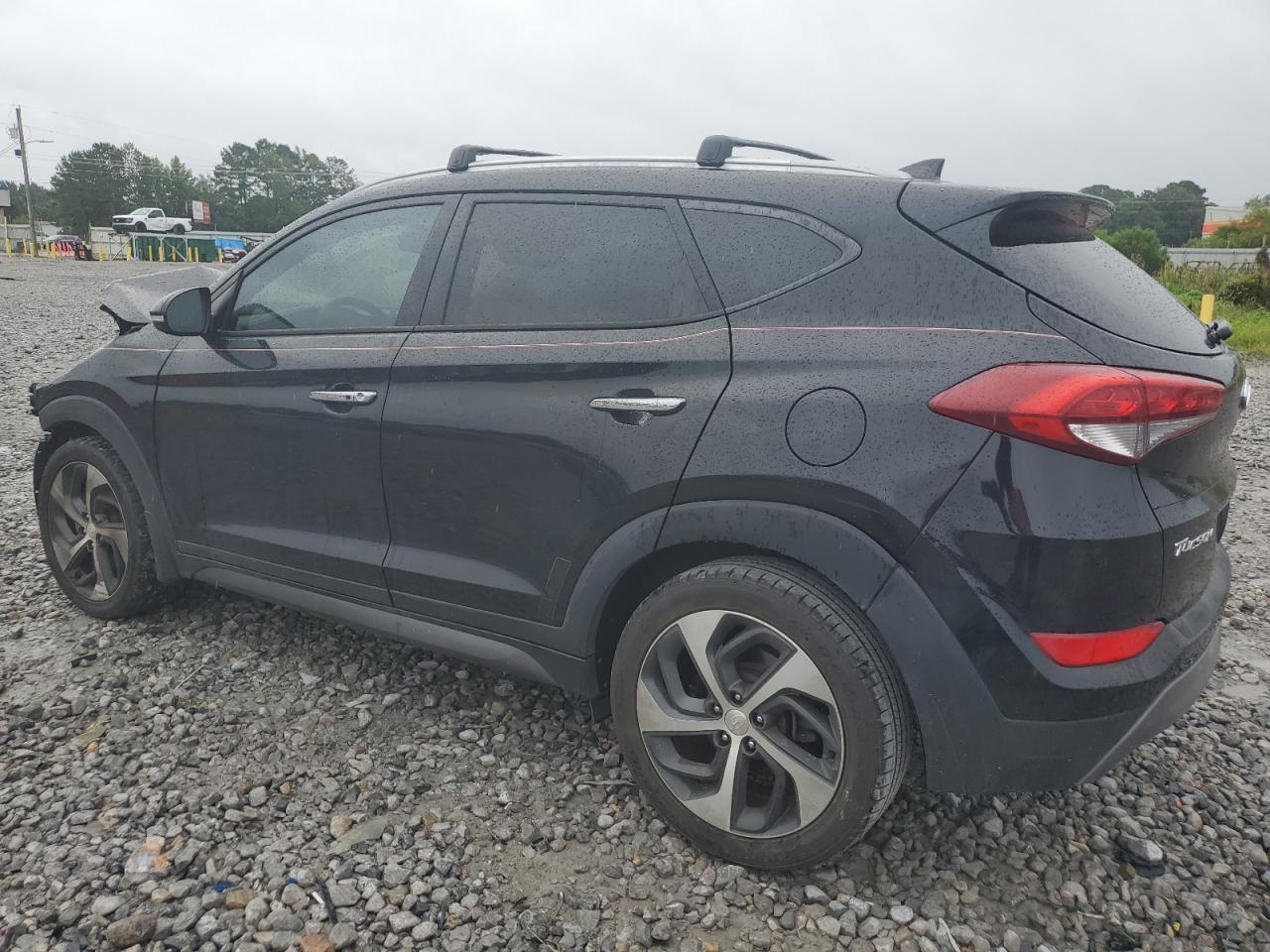 2016 Hyundai Tucson Limited - Image 2