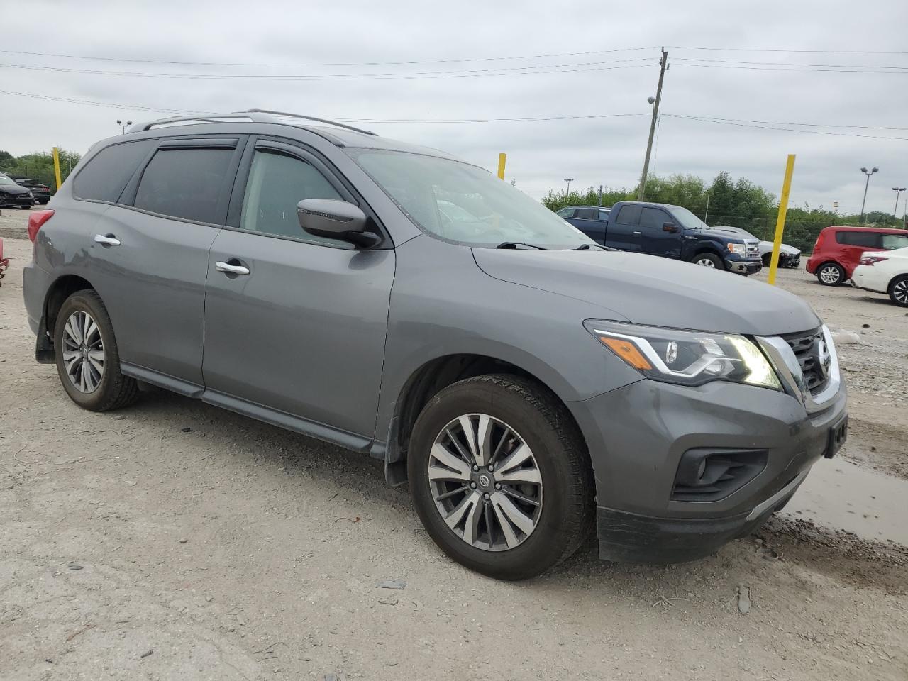 2018 Nissan Pathfinder S - Фото 4