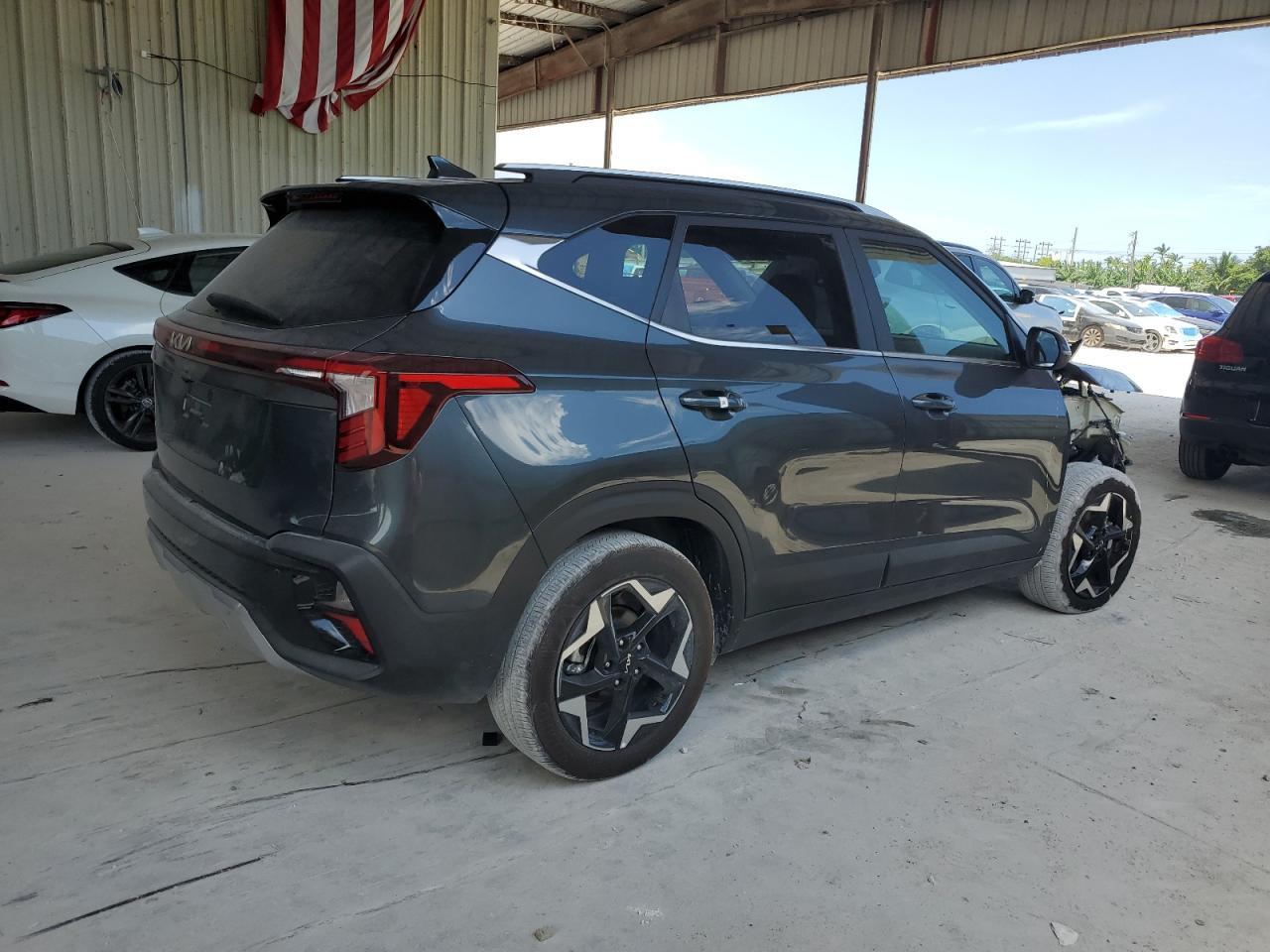 2025 Kia Seltos Ex - Фото 3