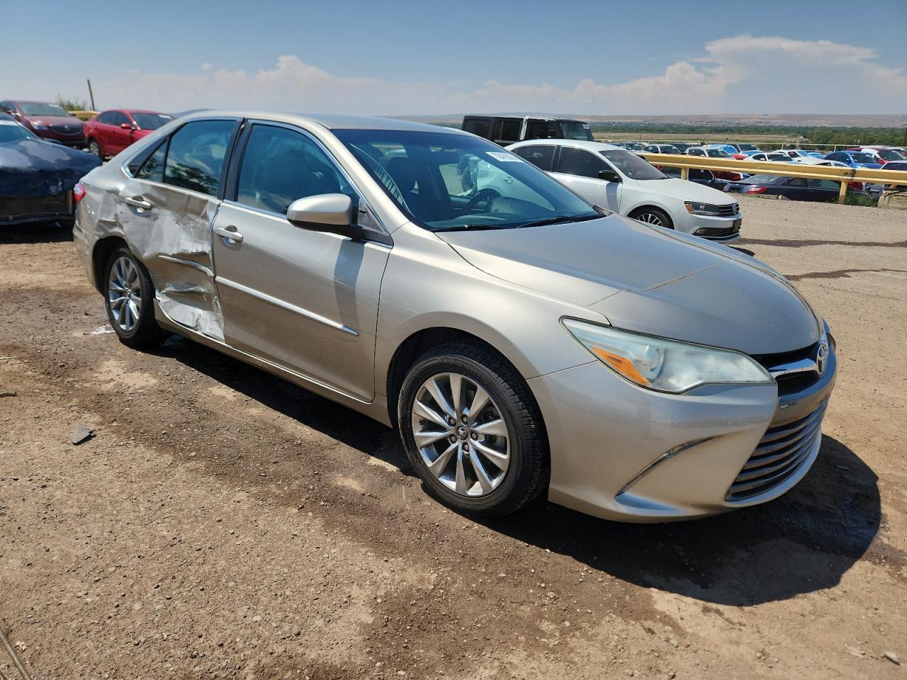 2016 Toyota Camry Le - Фото 4