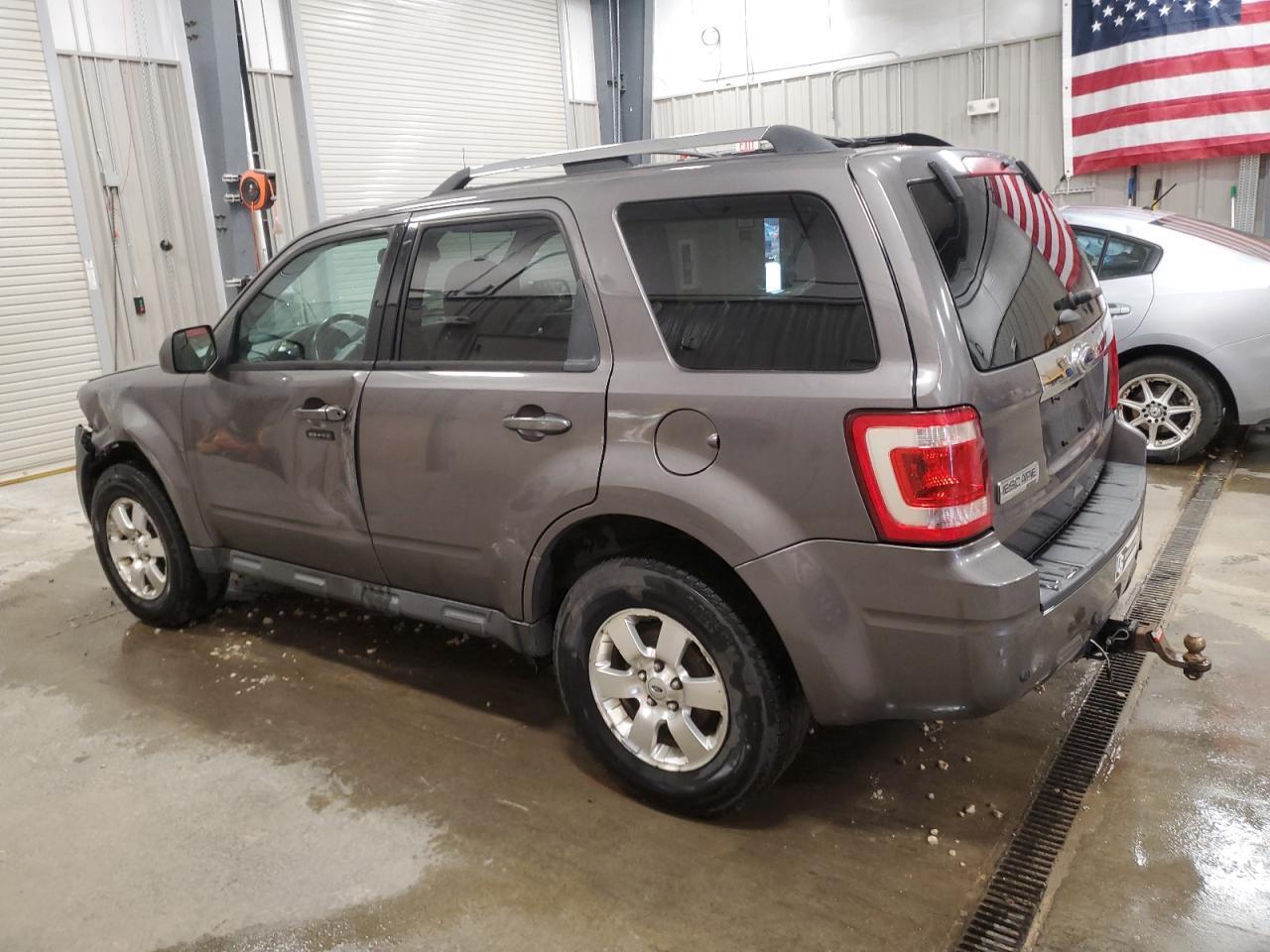 2012 Ford Escape Limited - Фото 2