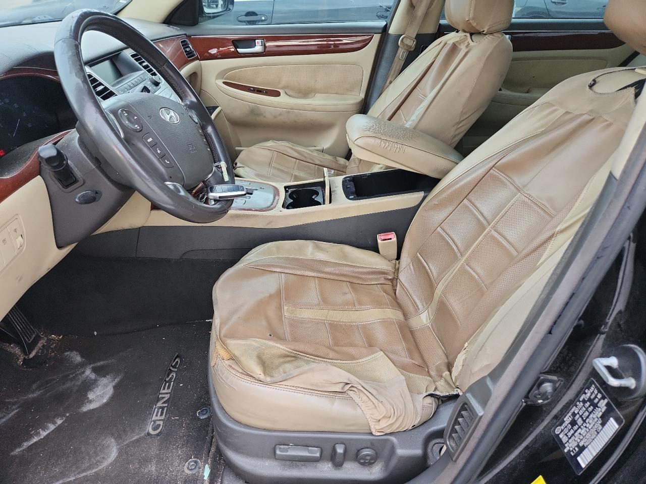 2013 Hyundai Genesis 3.8L - Фото 7