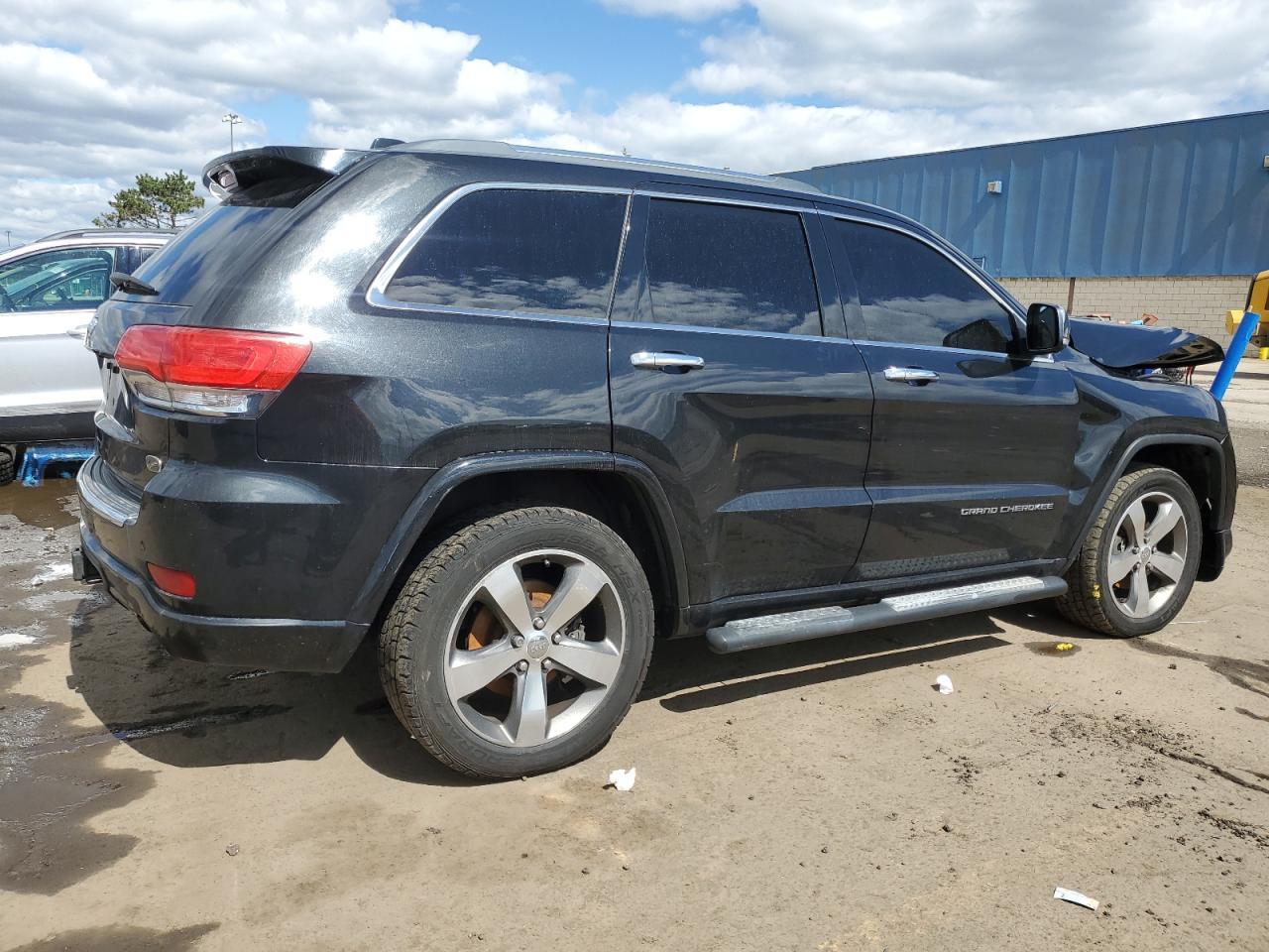 2014 Jeep Grand Cherokee Overland - Image 3
