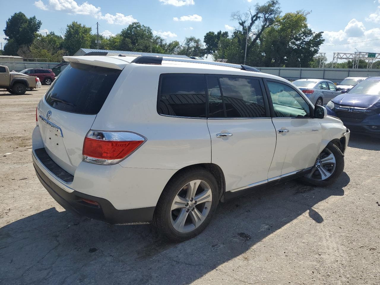 2013 Toyota Highlander Limited - Фото 3