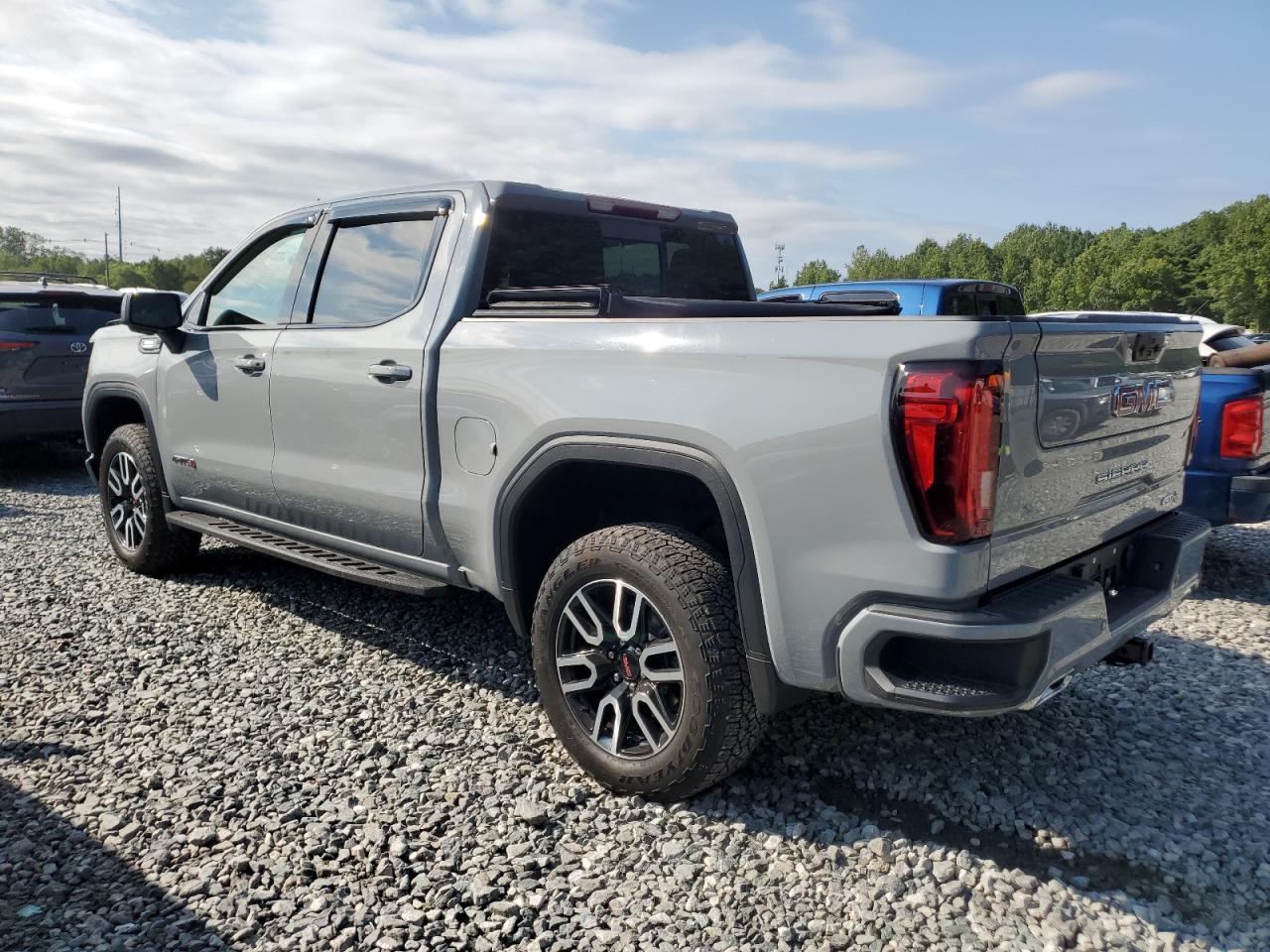 2024 GMC Sierra K1500 At4 - Image 2