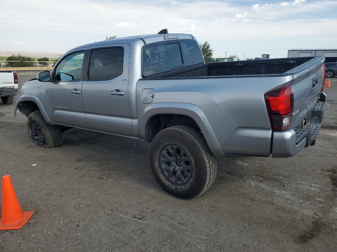 2021 Toyota Tacoma Double Cab - Image 2