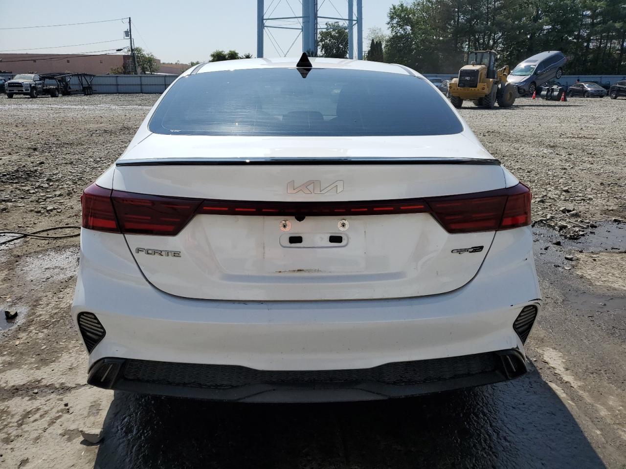 2022 Kia Forte Gt Line - Фото 6