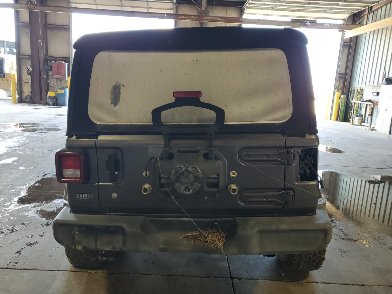 2018 Jeep Wrangler Unlimited Sport - Image 6