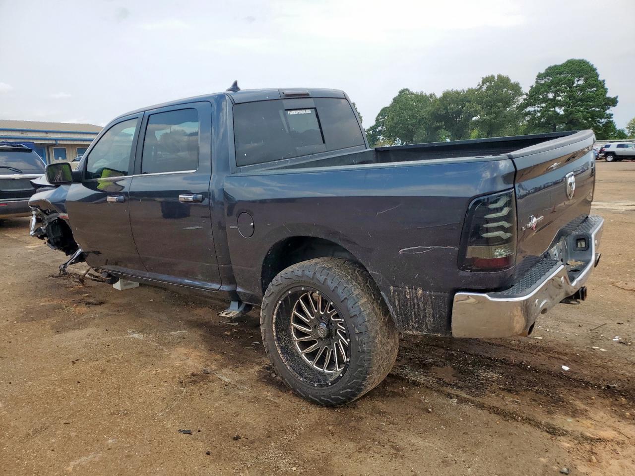 2017 Ram 1500 Slt - Фото 2