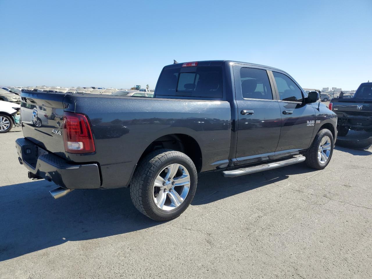 2014 Ram 1500 Sport - Фото 3