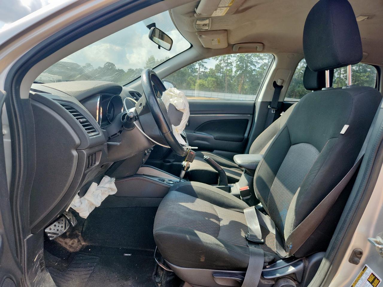 2019 Mitsubishi Outlander Sport Es - Image 7