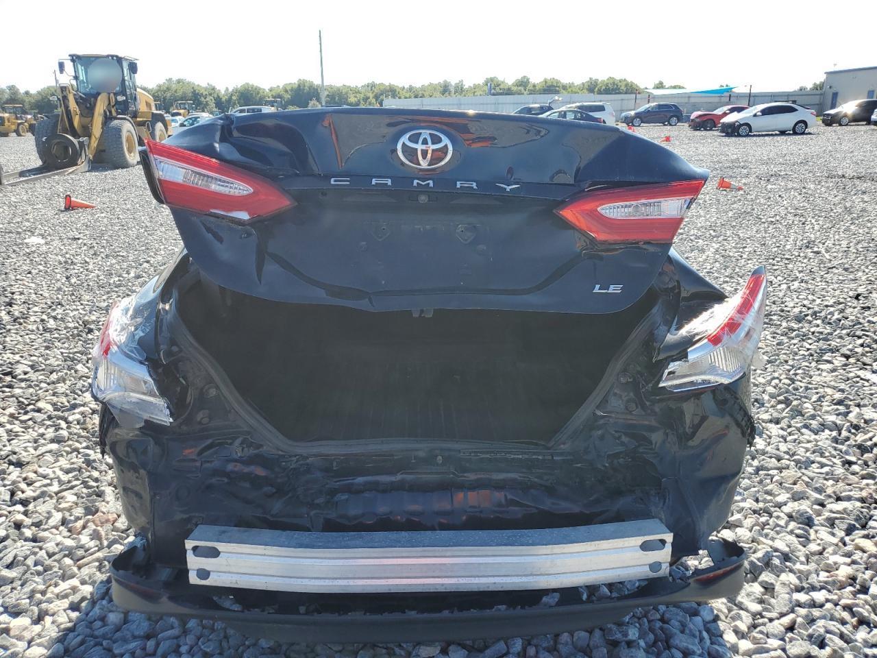 2020 Toyota Camry Le - Image 6