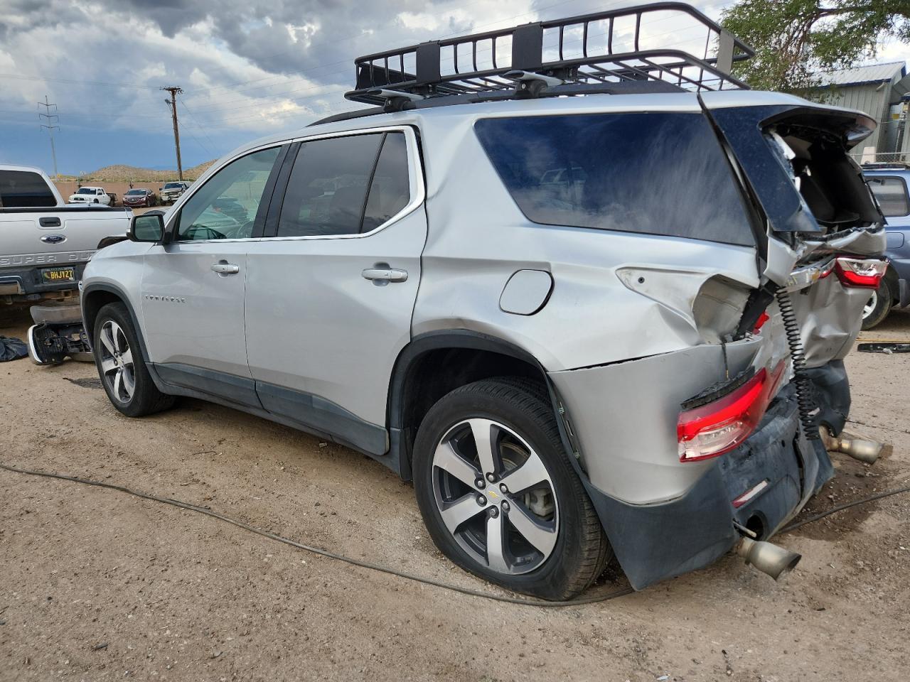 2021 Chevrolet Traverse Lt - Фото 2