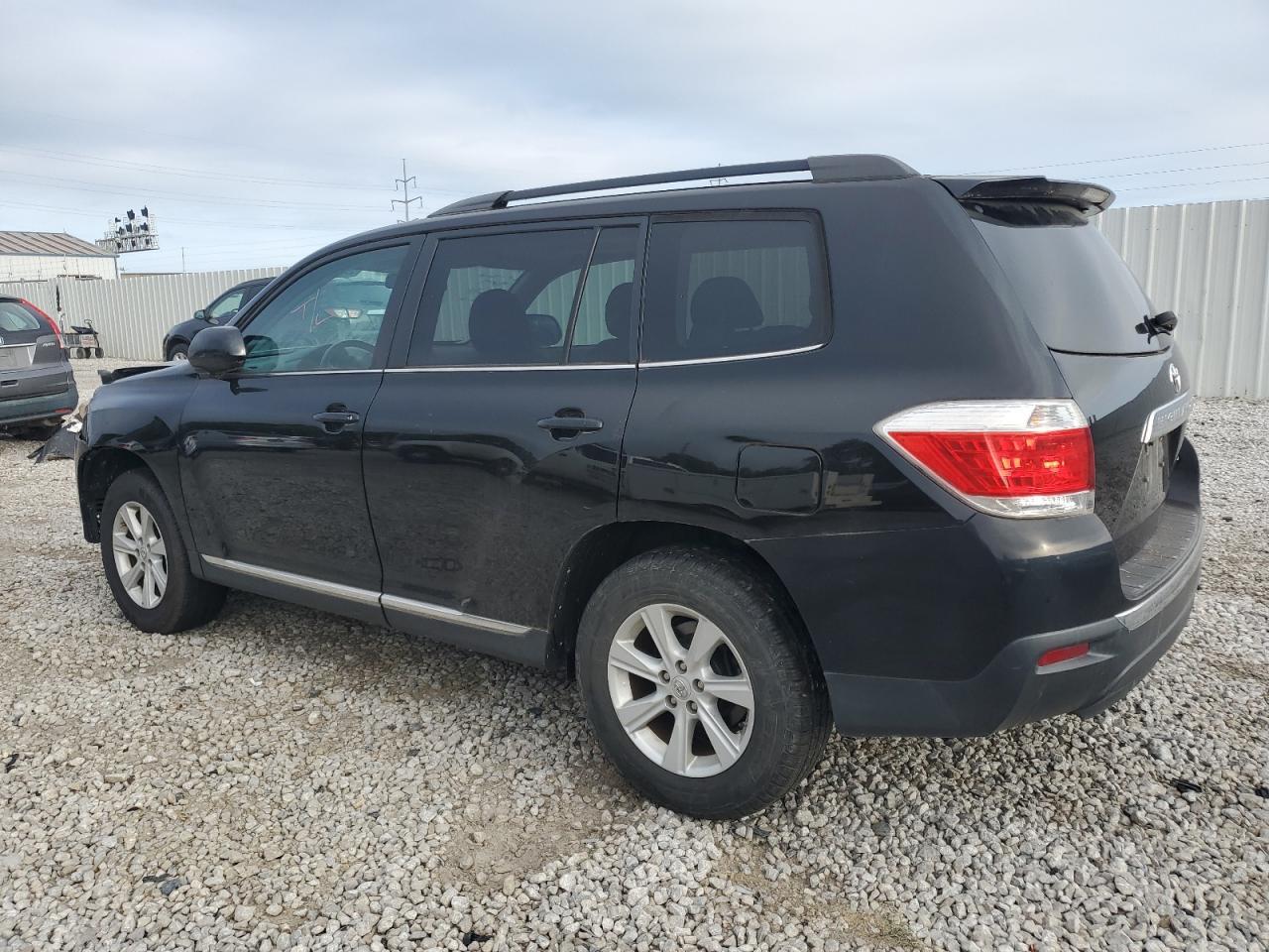 2013 Toyota Highlander Se - Фото 2
