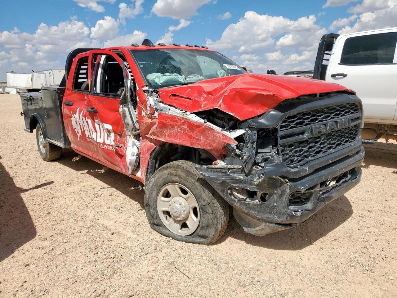 2023 Ram 2500 Tradesman - Фото 4