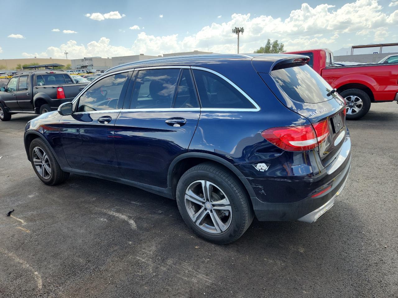 2016 Mercedes-Benz Glc 300 - Фото 2