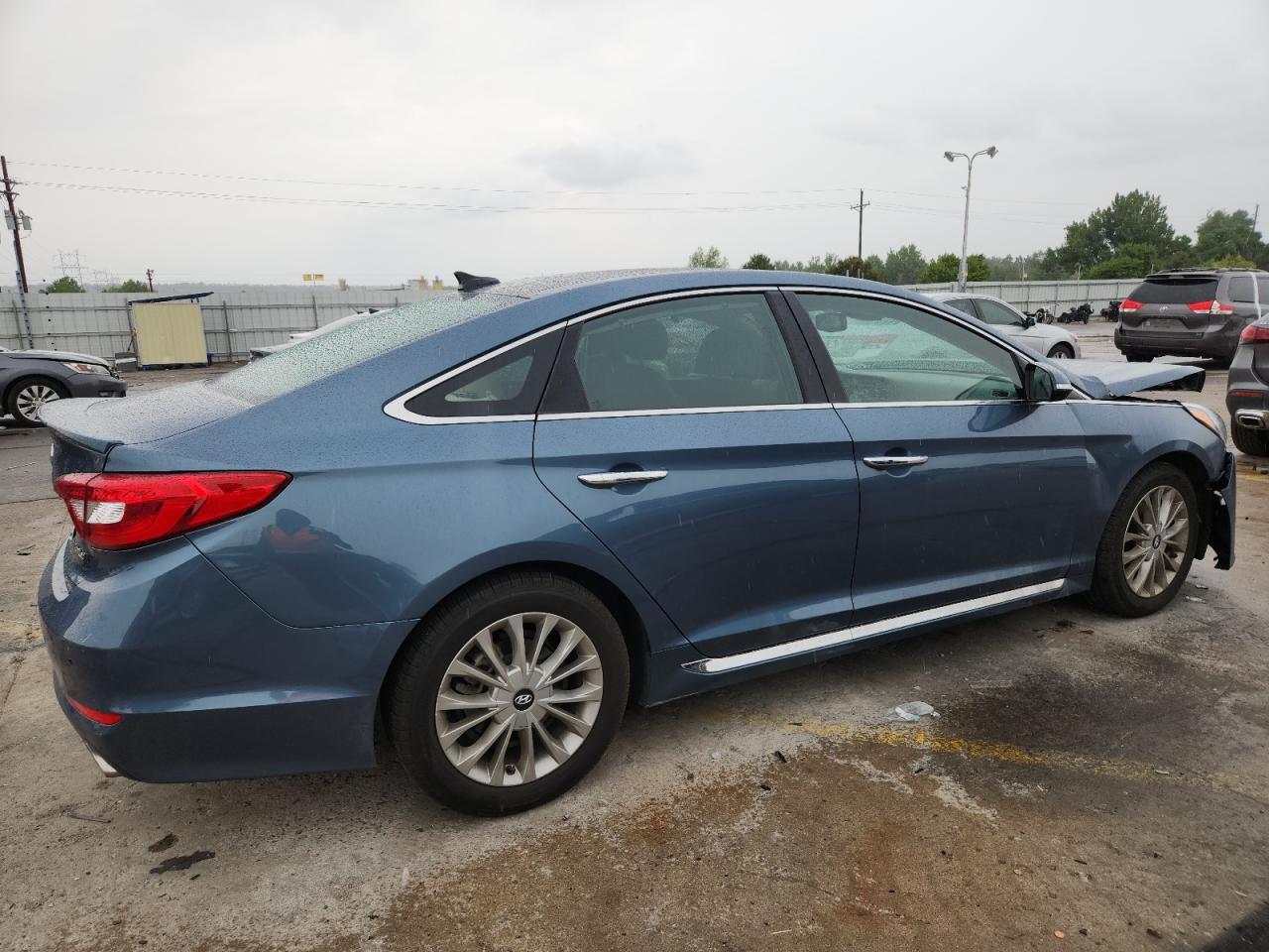 2015 Hyundai Sonata - Фото 3