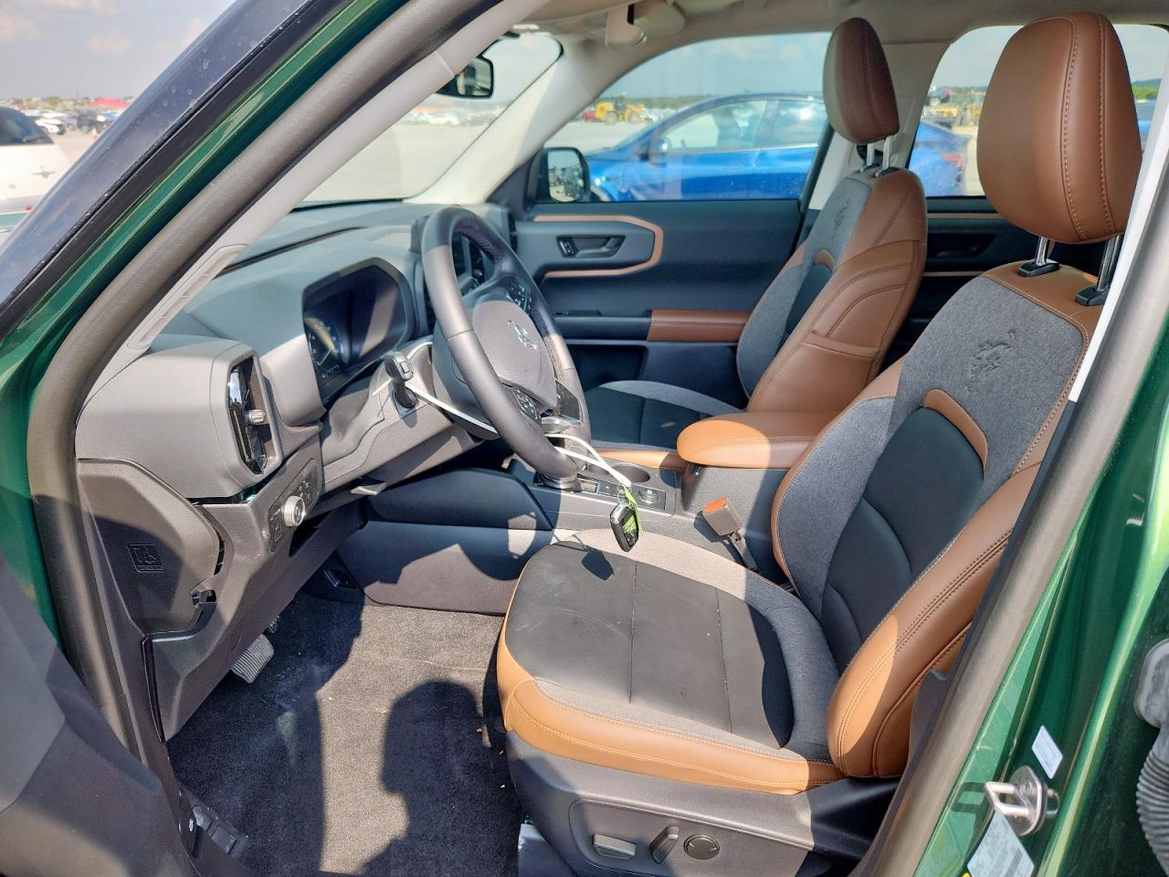 2024 Ford Bronco Sport Outer Banks - Image 7