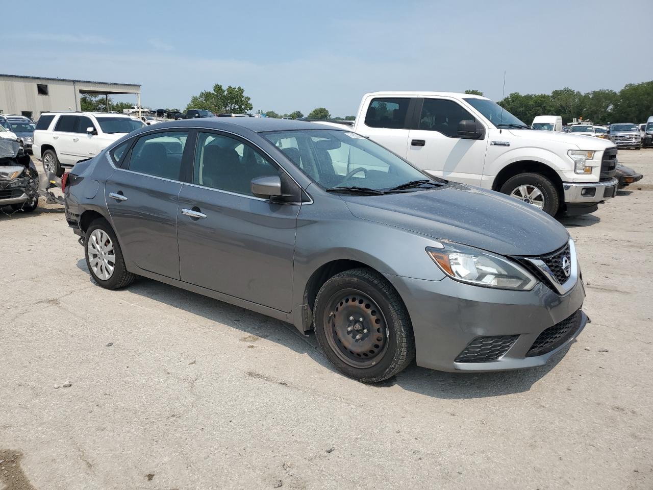 2016 Nissan Sentra S - Фото 4