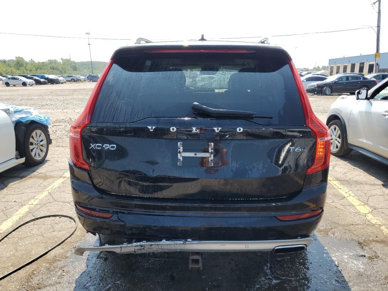 2016 Volvo Xc90 T6 - Image 6