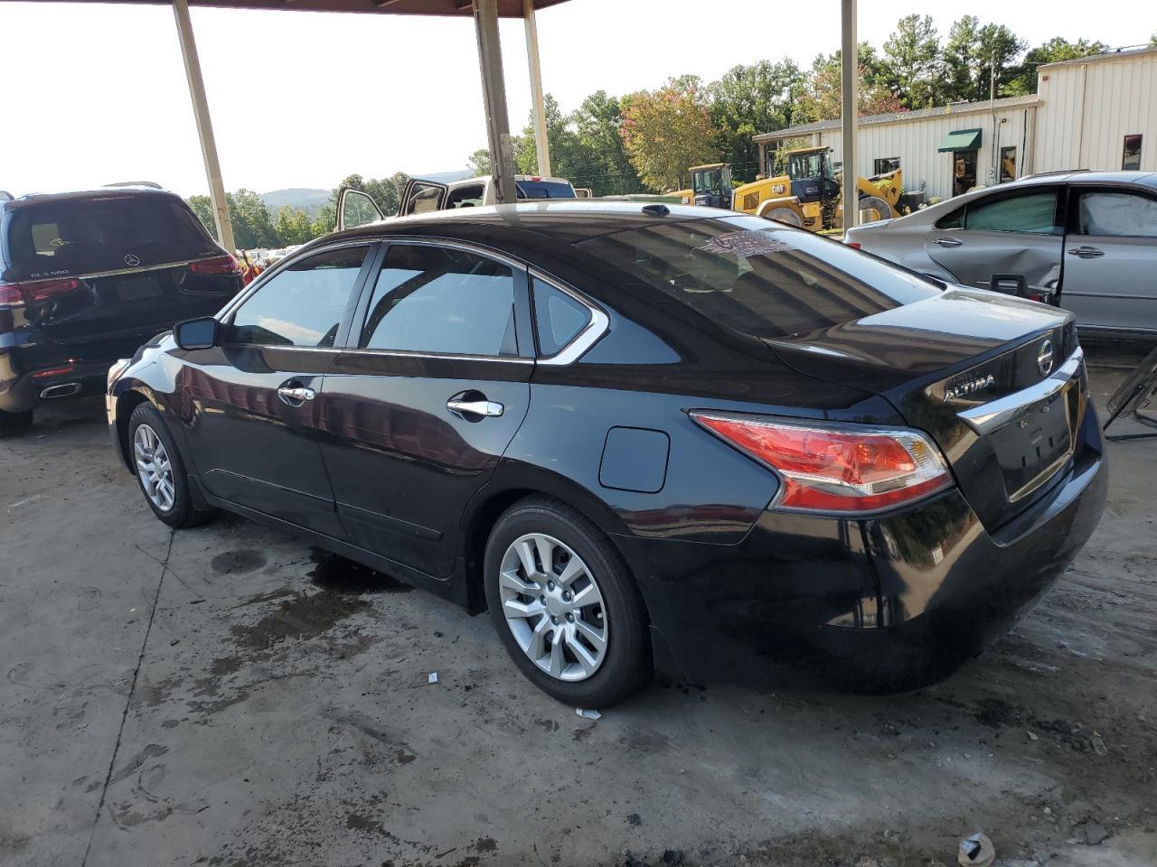 2015 Nissan Altima 2.5 - Image 2