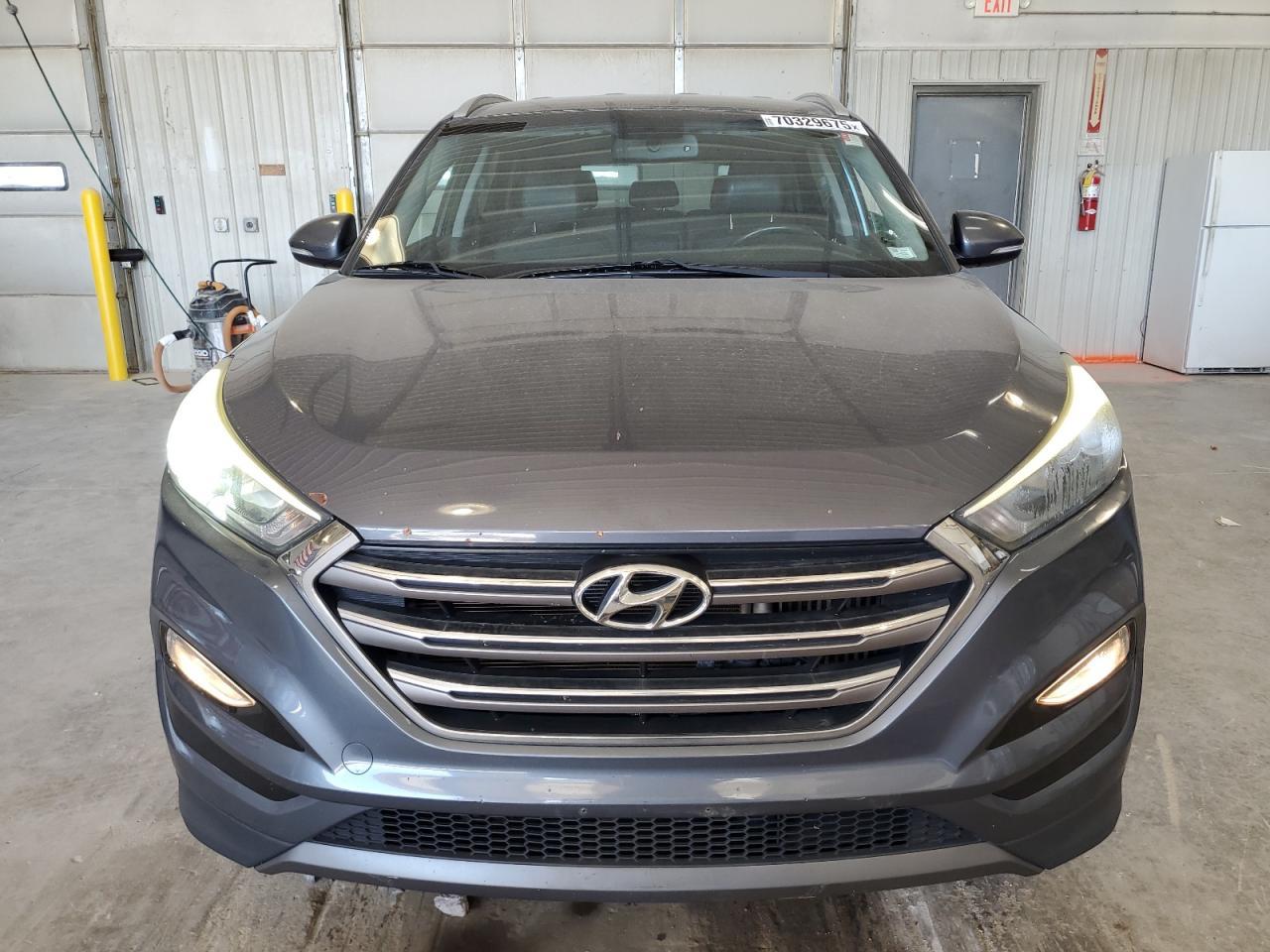 2016 Hyundai Tucson Limited - Image 5