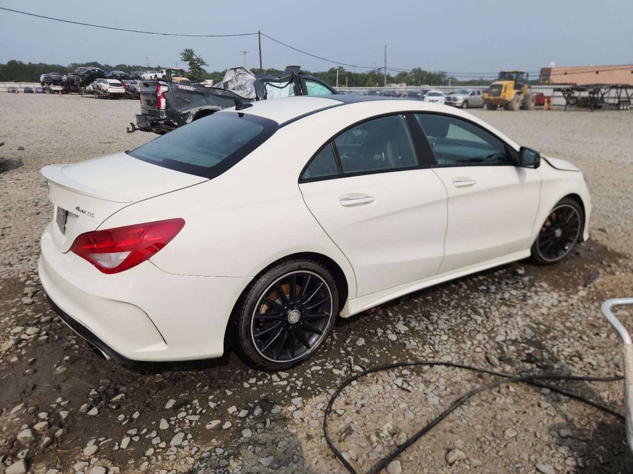2016 Mercedes-Benz Cla 250 4Matic - Image 3