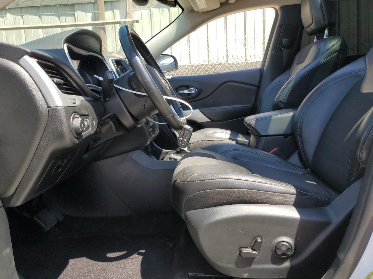 2018 Jeep Cherokee Latitude Plus - Фото 7