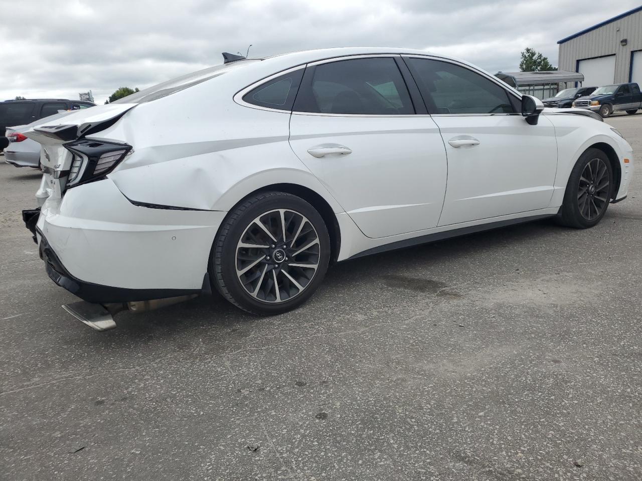 2021 Hyundai Sonata Limited - Image 3